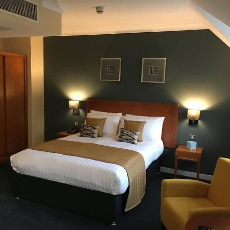 Wild Pheasant Hotel & Spa Llangollen Buitenkant foto