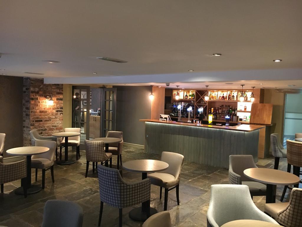 Wild Pheasant Hotel & Spa Llangollen Buitenkant foto