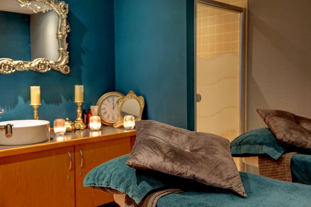 Wild Pheasant Hotel & Spa Llangollen Buitenkant foto