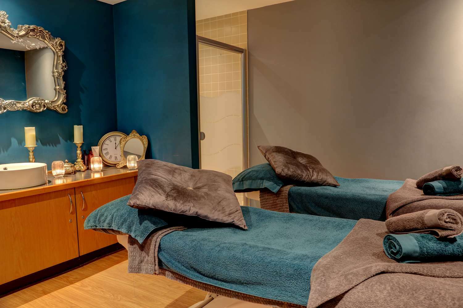 Wild Pheasant Hotel & Spa Llangollen Buitenkant foto