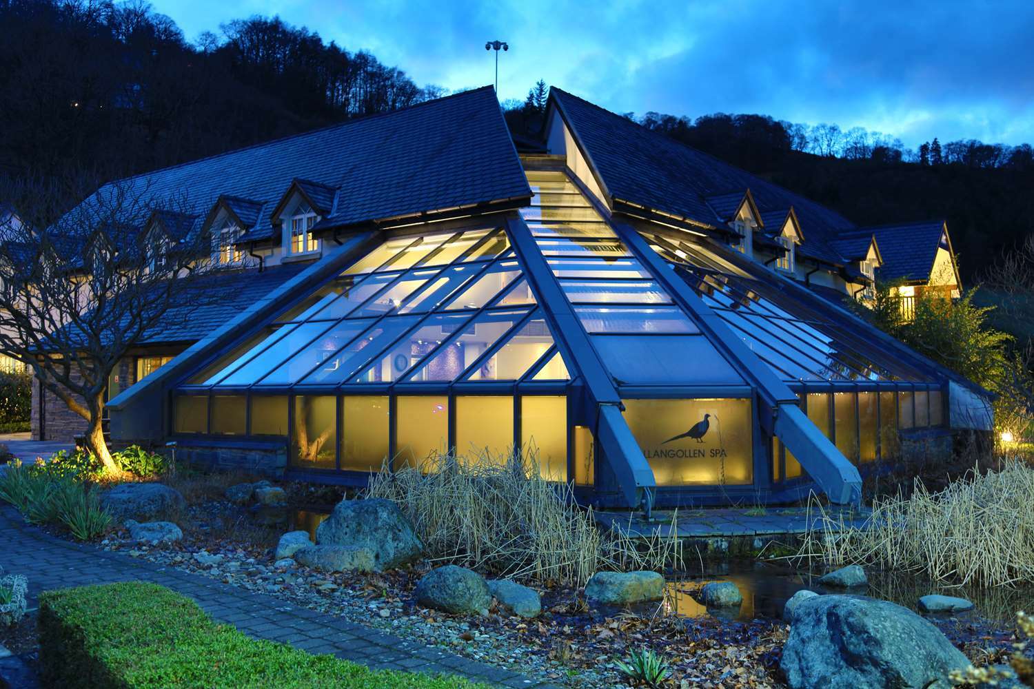 Wild Pheasant Hotel & Spa Llangollen Buitenkant foto