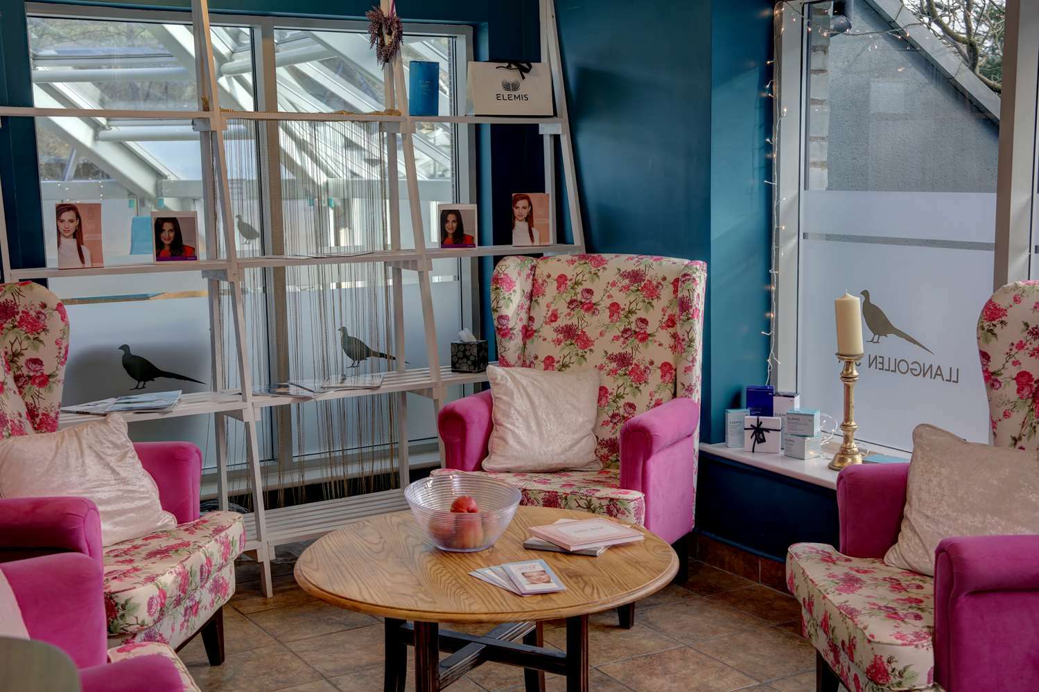Wild Pheasant Hotel & Spa Llangollen Buitenkant foto