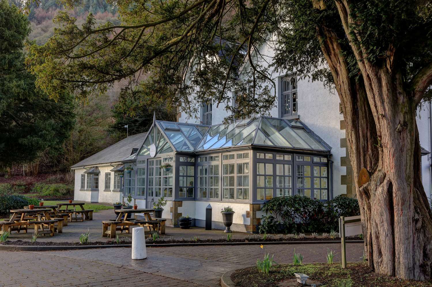 Wild Pheasant Hotel & Spa Llangollen Buitenkant foto