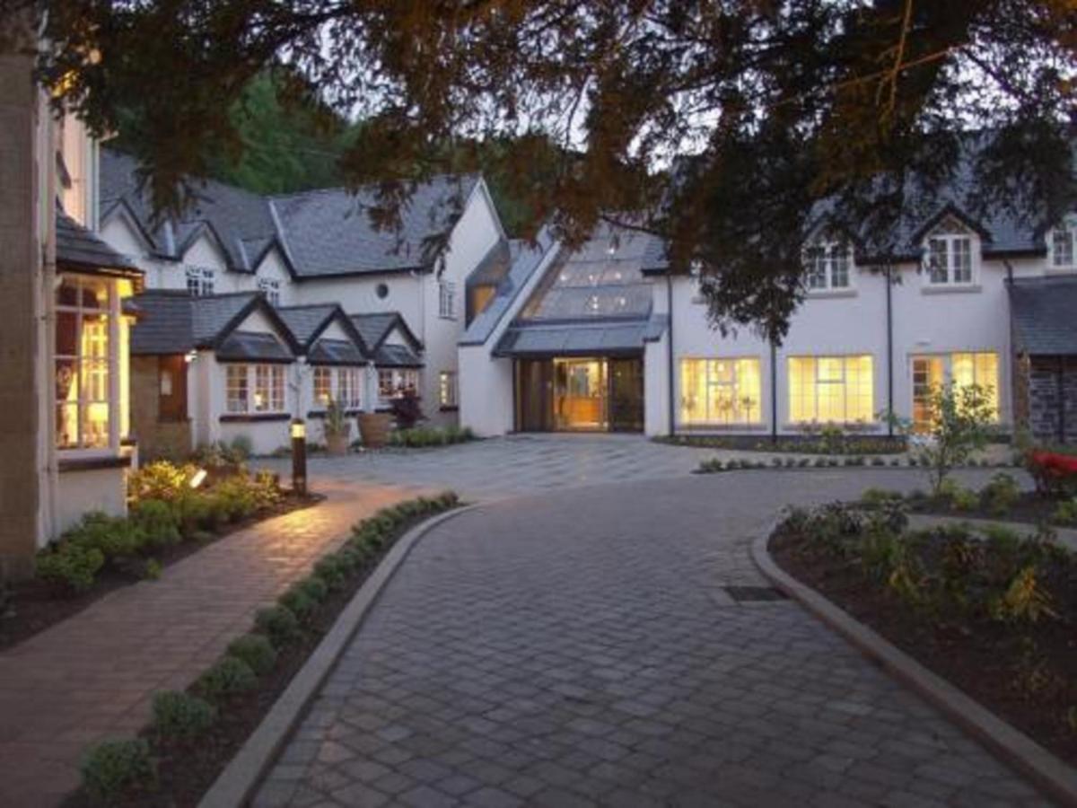 Wild Pheasant Hotel & Spa Llangollen Buitenkant foto